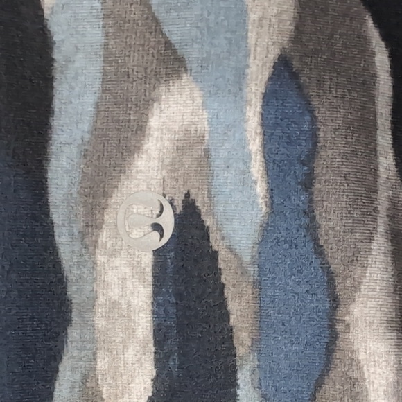 Lululemon Womens Blue Gray Camo Print Activewear - Size 4 - Picture 5 of 6